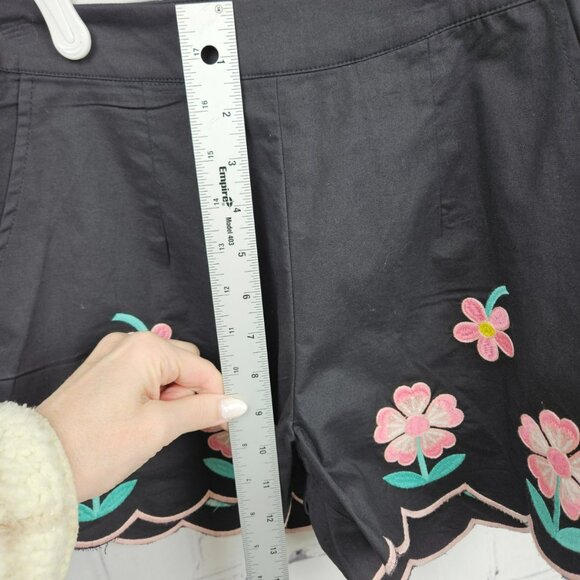So Me Floral Embroidered Black Crop Top Shorts Set Womens S Summer Vacation NWT - Picture 11 of 13